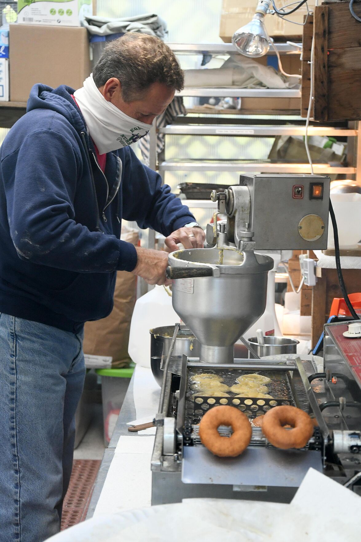 Making cider donuts in Manchester